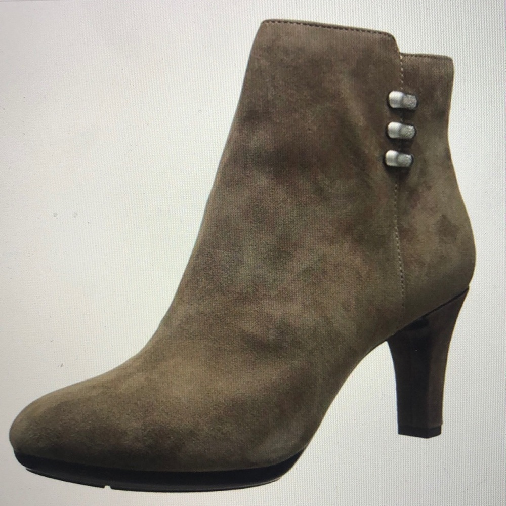 Anne Klein Ak Sondra Suede Bootie